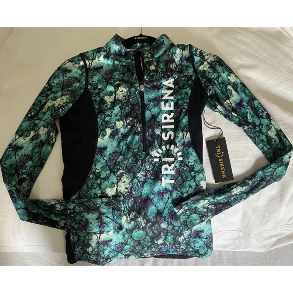 Tri Sirena Shirt Cycling Size Medium Long Sleeves Thumb Holes Half Zipper NWT